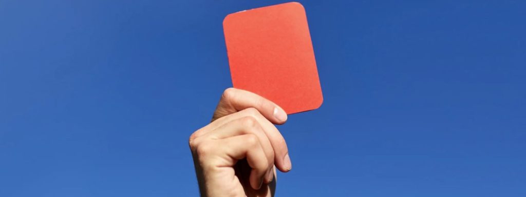 違反時の罰則とリスクのイメージ図　